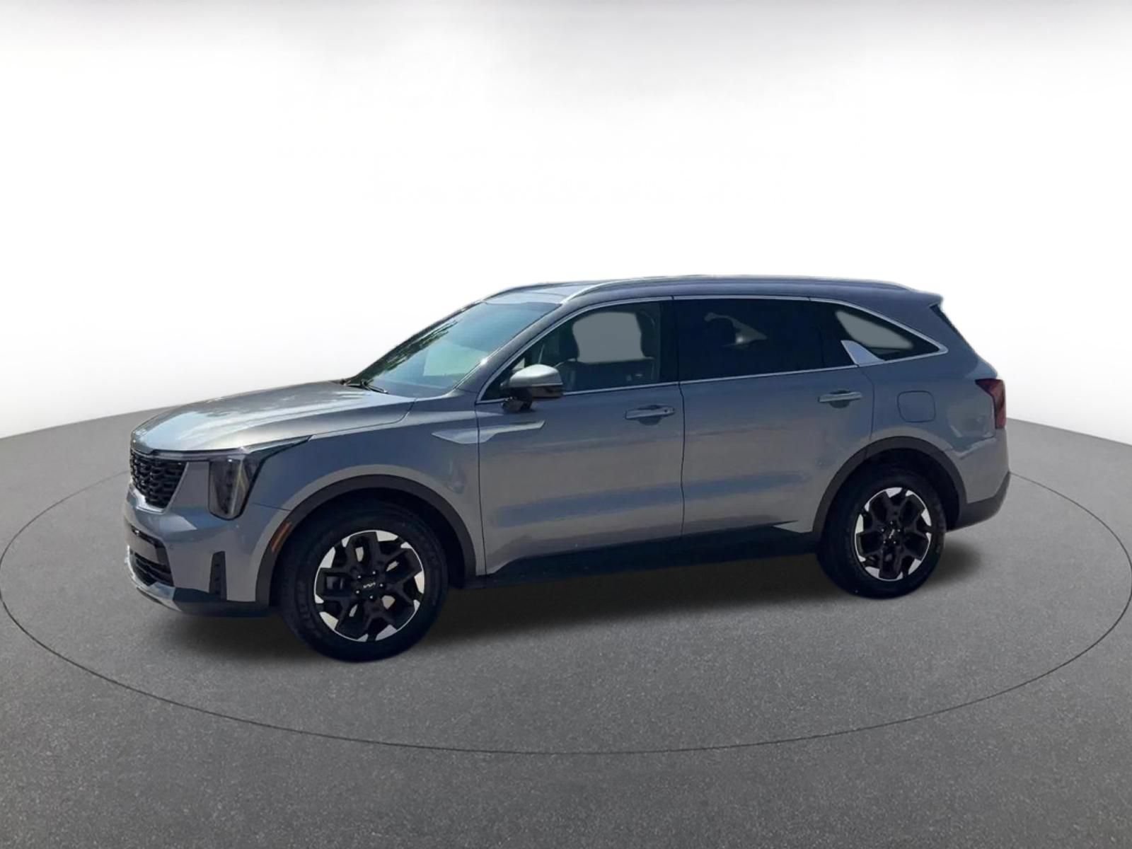 Used 2024 Kia Sorento S FWD image 8