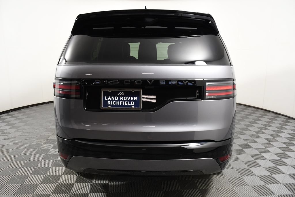Certified 2026 Land Rover Discovery Dynamic SE AWD/4WD image 5