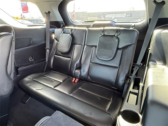 Certified 2022 Ford Explorer XLT w/ Equipment Group 202A image 10