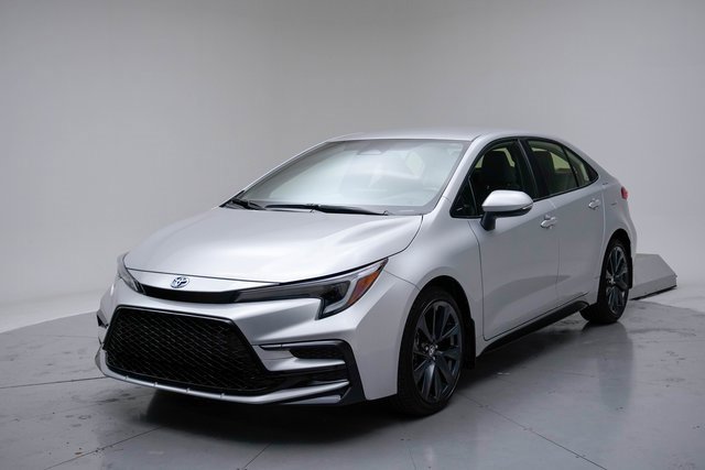 Used 2024 Toyota Corolla SE