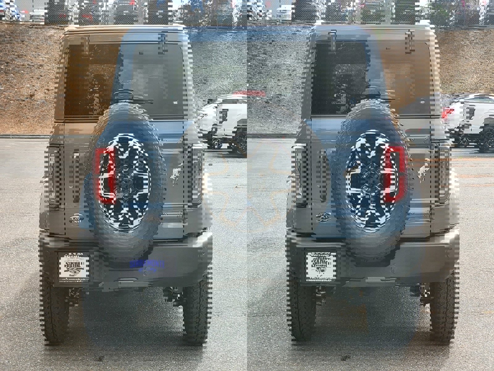 New 2025 Ford Bronco Outer Banks image 5