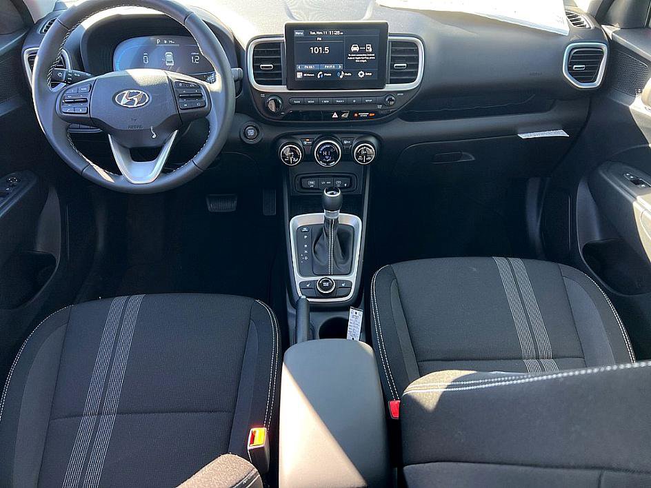 New 2026 Hyundai Venue SEL image 6