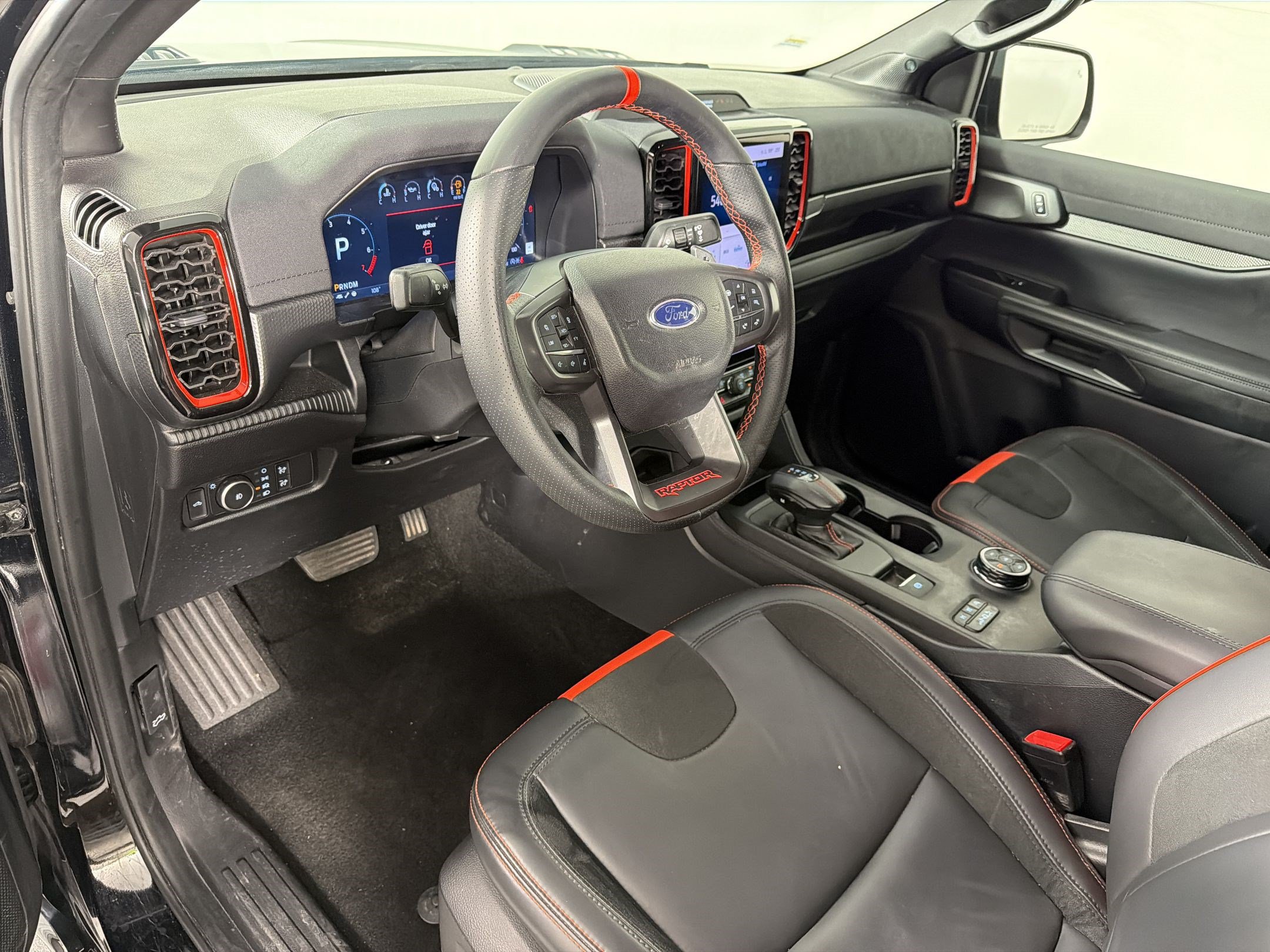 Used 2025 Ford Ranger Raptor AWD/4WD image 4