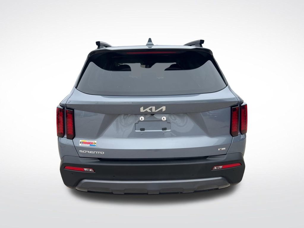 Certified 2023 Kia Sorento S image 46