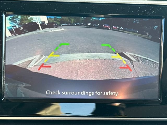 Used 2025 Nissan Versa S w/ Trunk Package image 17