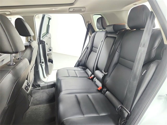 Used 2024 Nissan Rogue SV w/ SV Premium Package image 34