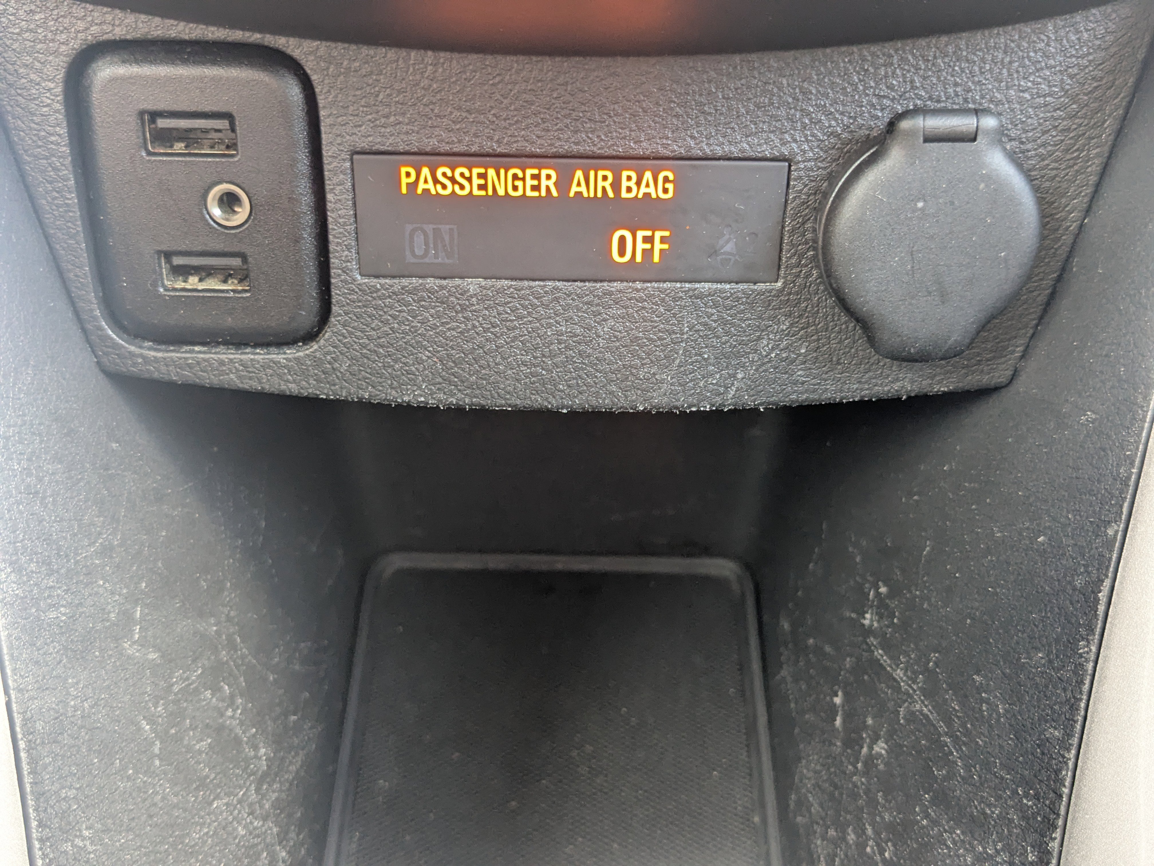 Used 2022 Chevrolet Trax LS w/ Tint and Cruise Package image 24