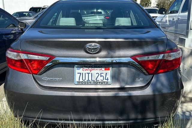 Used 2017 Toyota Camry LE image 6