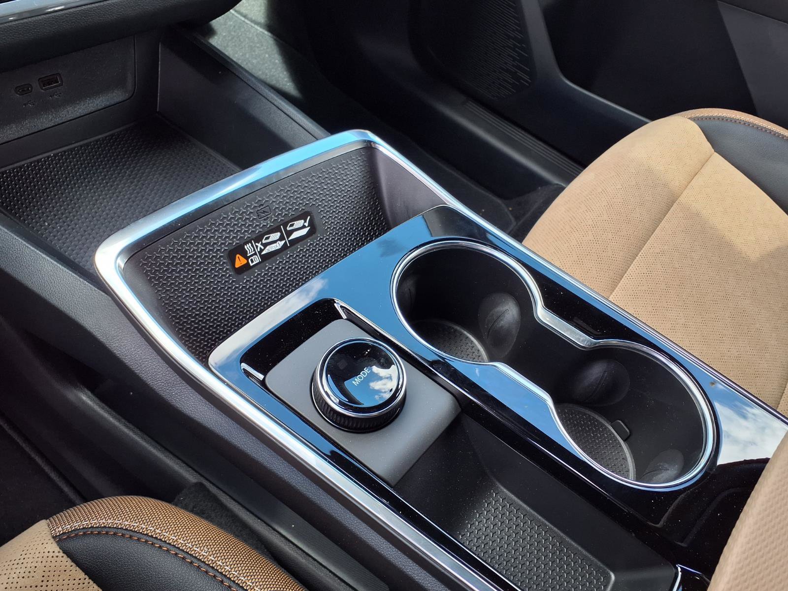 New 2026 Chevrolet Equinox ACTIV AWD/4WD image 11