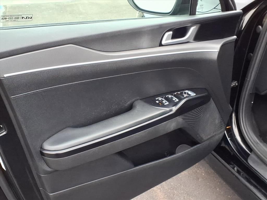 Used 2022 Kia K5 GT-Line image 6
