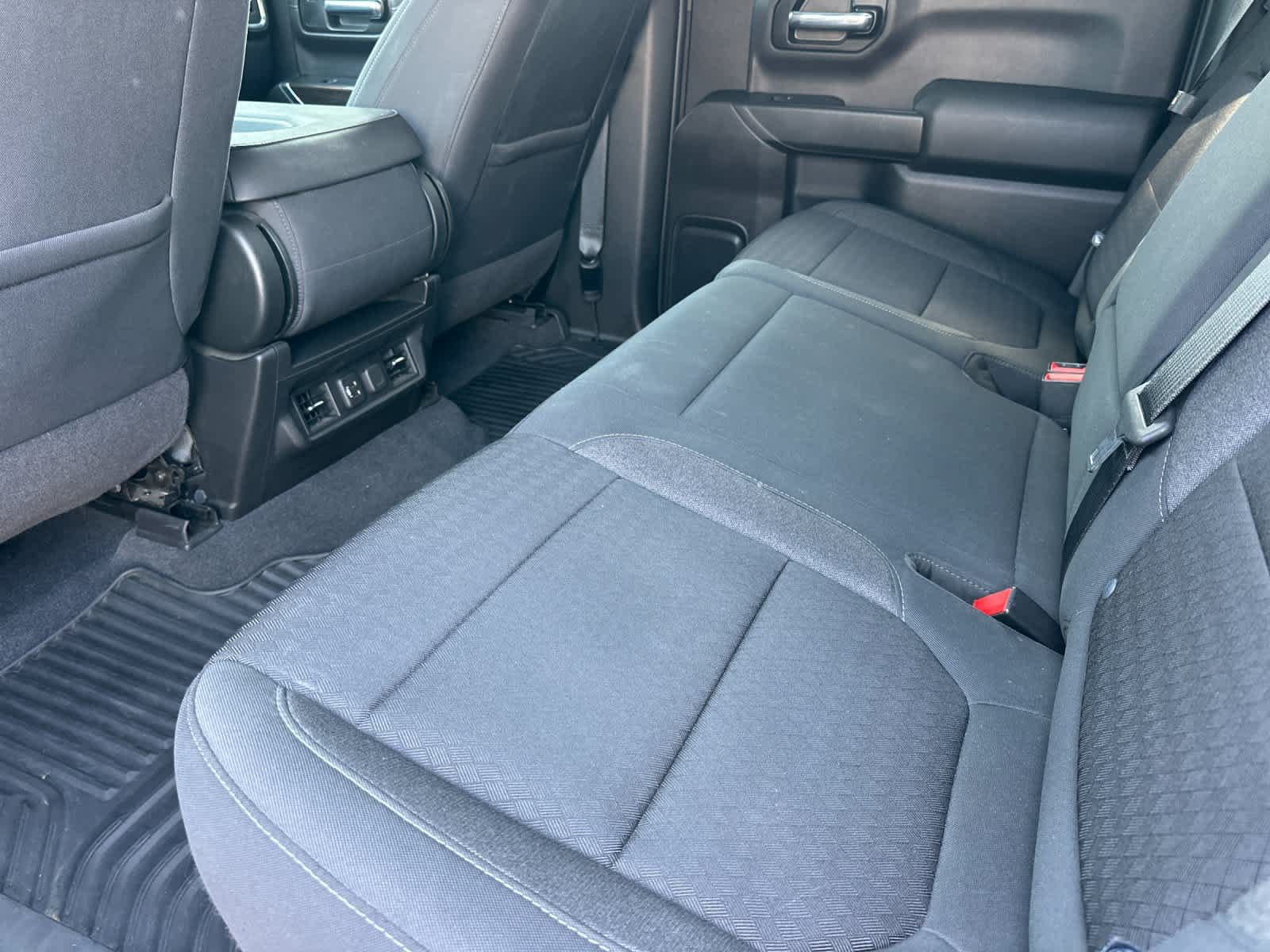 Used 2020 Chevrolet Silverado 1500 LT w/ All-Star Edition RWD image 5