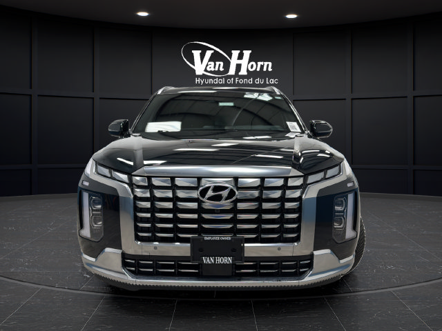 Used 2023 Hyundai Palisade Calligraphy AWD/4WD image 2