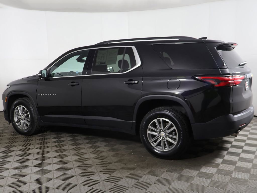 Used 2023 Chevrolet Traverse LT AWD/4WD image 13