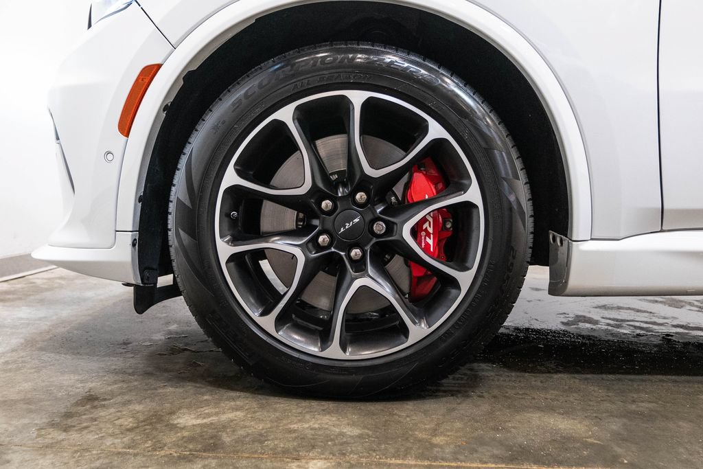 Used 2021 Dodge Durango SRT Hellcat w/ Technology Group AWD/4WD image 12