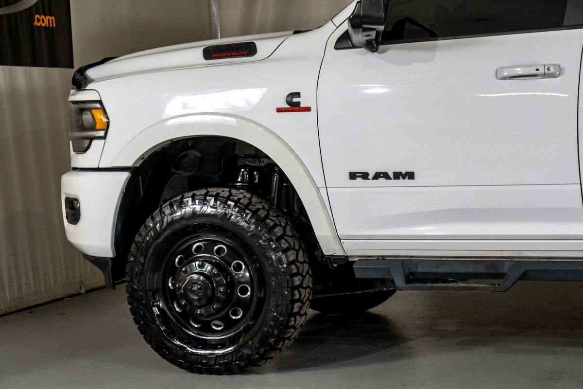Used 2022 RAM 3500 Laramie w/ Night Edition image 12