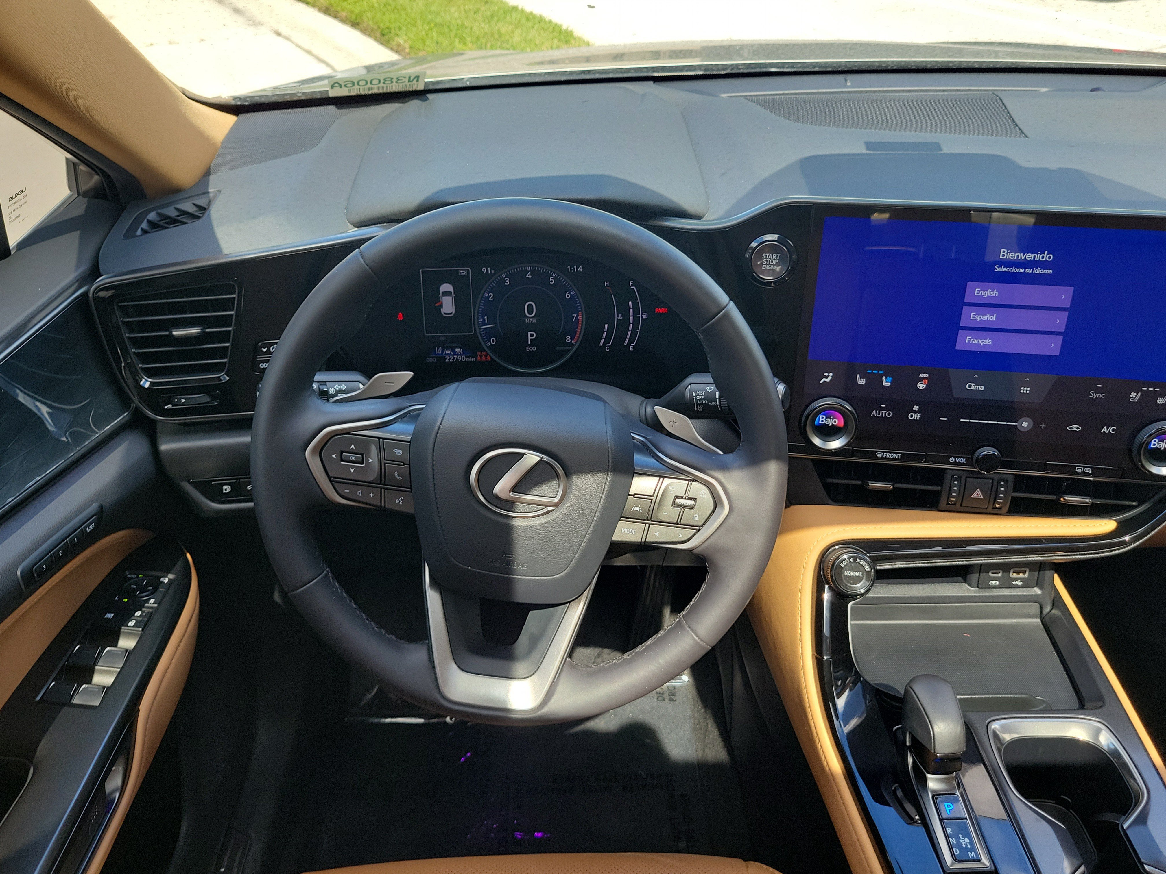 Certified 2025 Lexus NX 250 FWD w/ Premium Package image 18