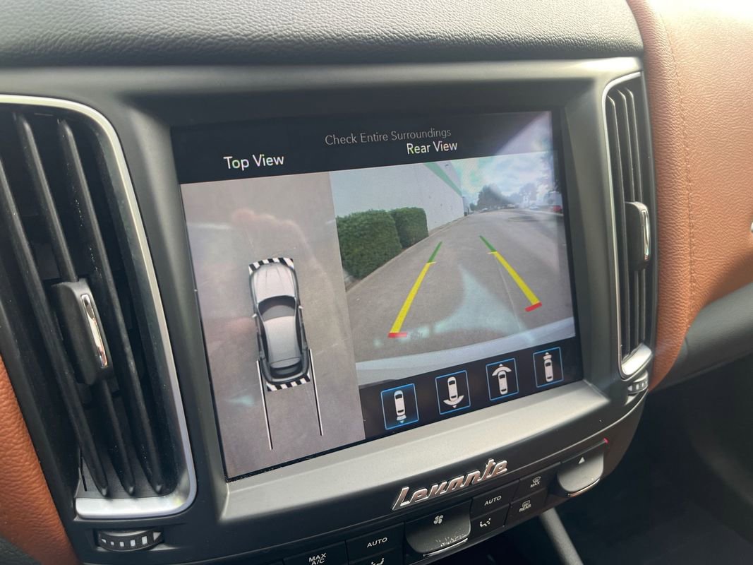 Used 2019 Maserati Levante S AWD/4WD image 27