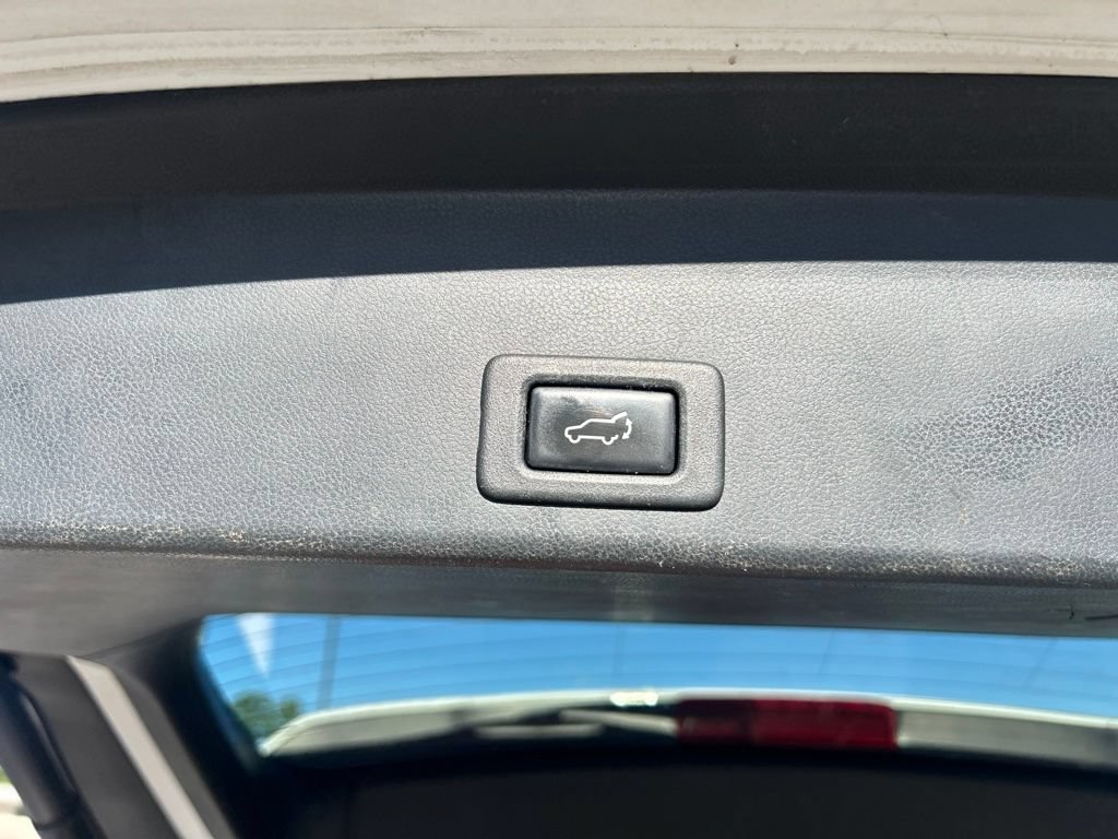 Used 2019 Subaru Ascent Premium w/ Popular Package #3 AWD/4WD image 7