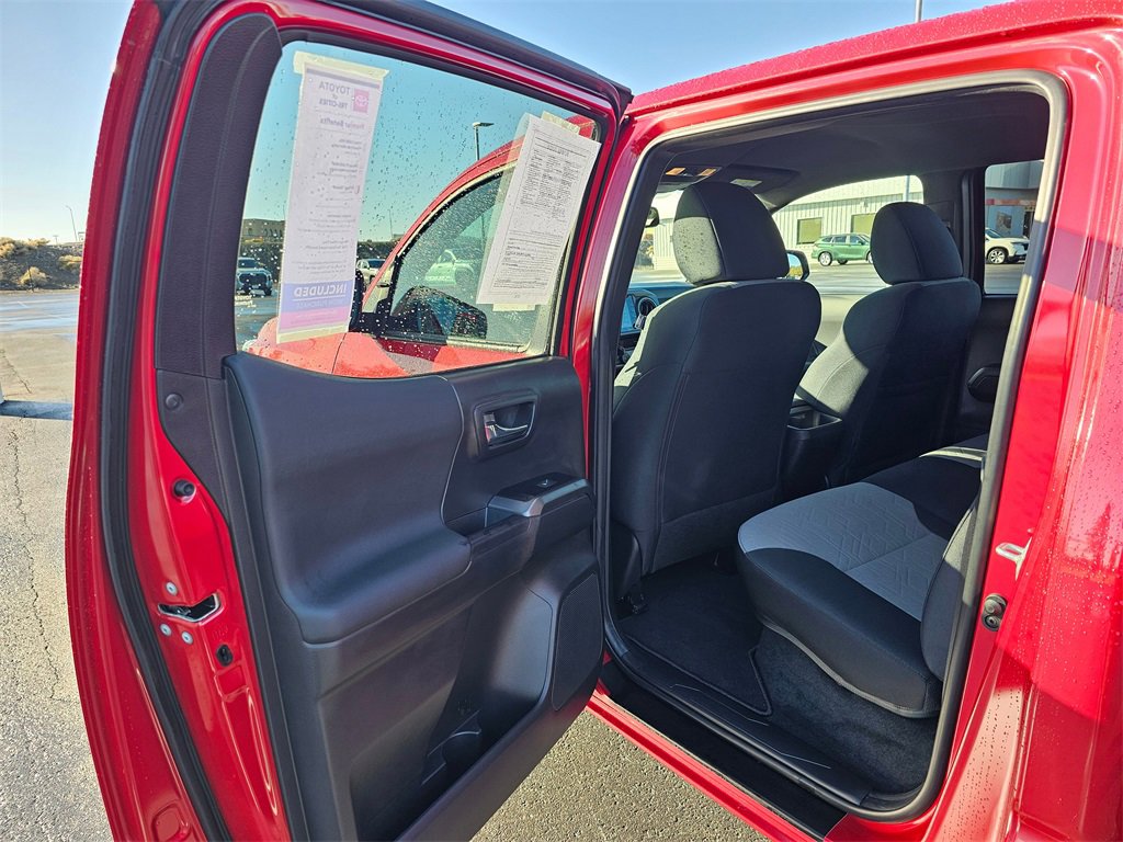 Used 2023 Toyota Tacoma TRD Sport image 16