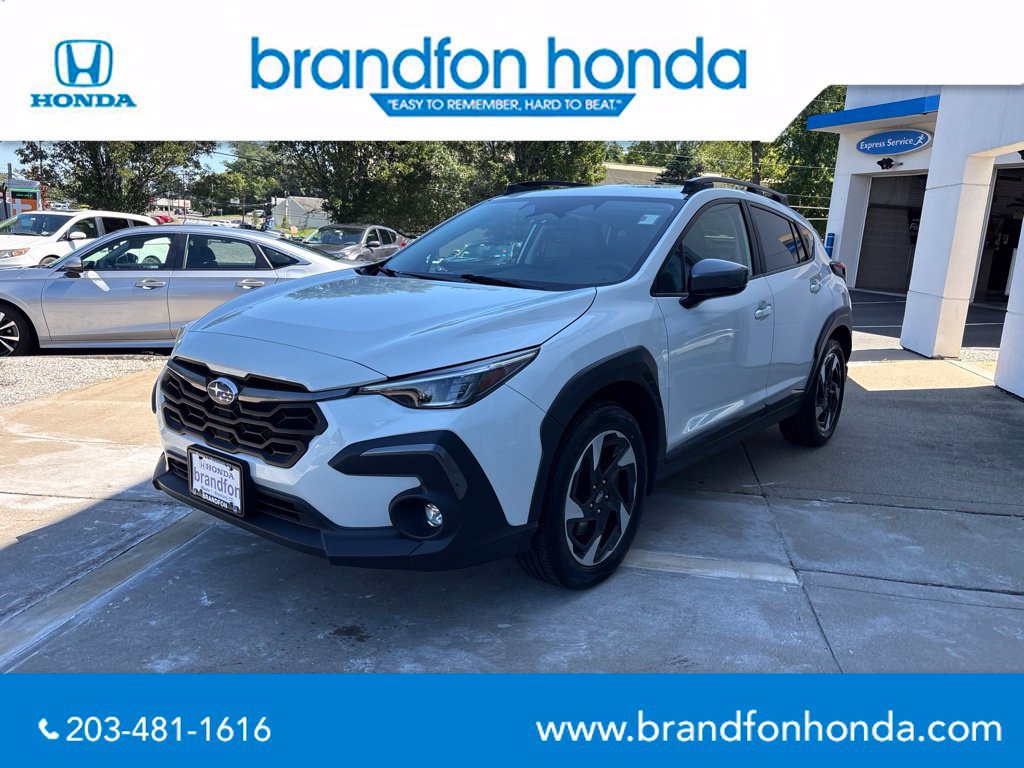 Used 2024 Subaru Crosstrek 2.5i Limited AWD/4WD image 3
