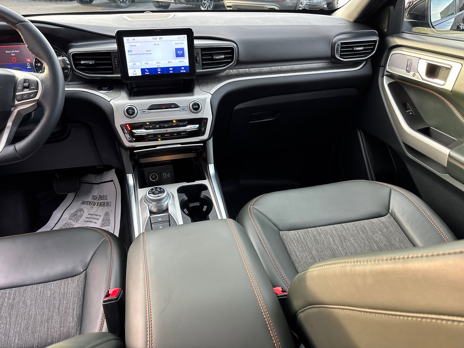 Used 2022 Ford Explorer Timberline w/ Timberline Technology Package AWD/4WD image 31