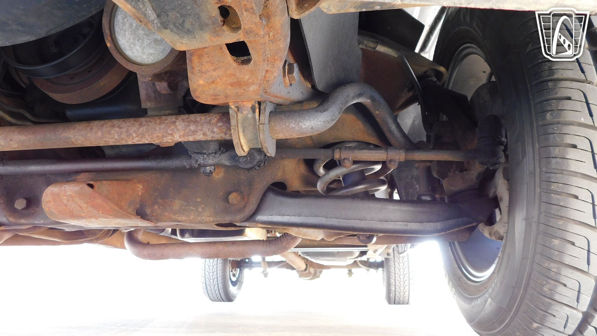 Used 1993 Chevrolet Silverado 1500 2WD Regular Cab image 40