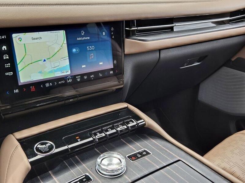 Used 2025 Lincoln Navigator L Black Label AWD/4WD image 25