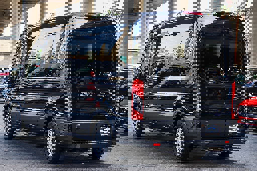 Used 2024 Ford Transit 350 XLT image 6