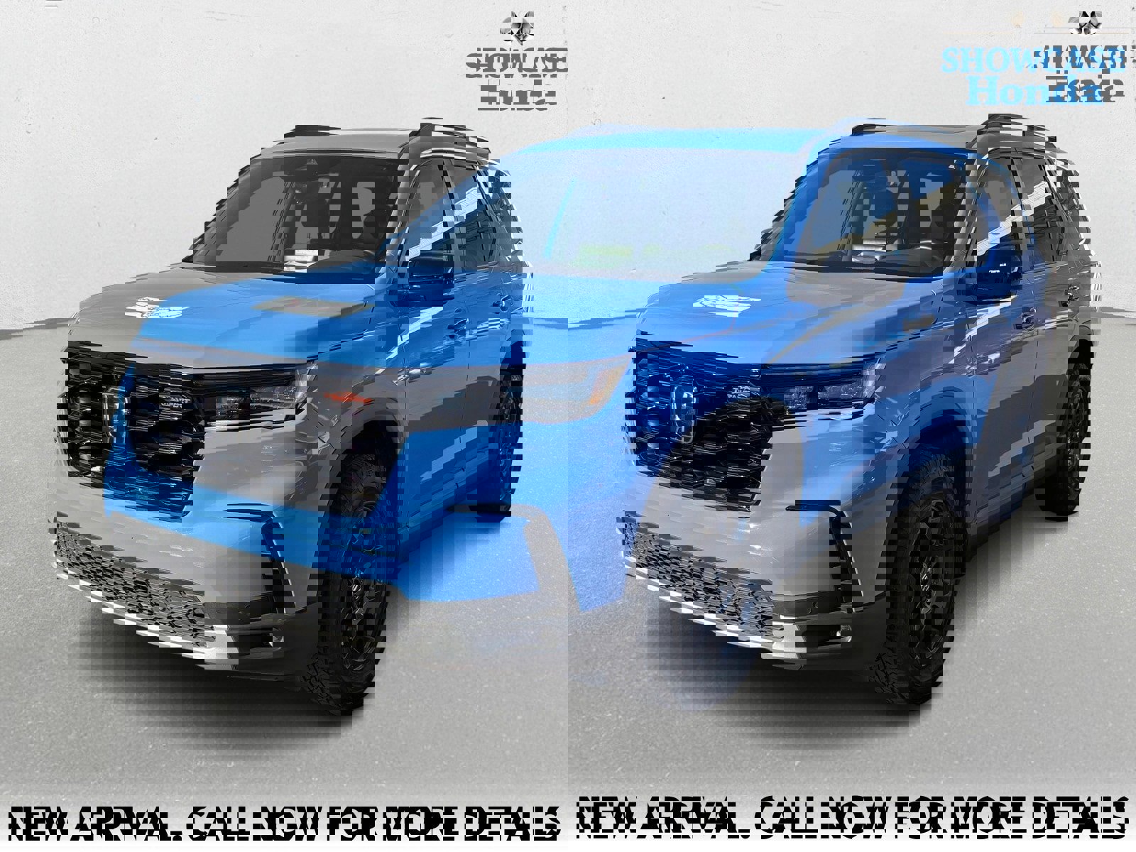 Used 2025 Honda Pilot TrailSport image 2