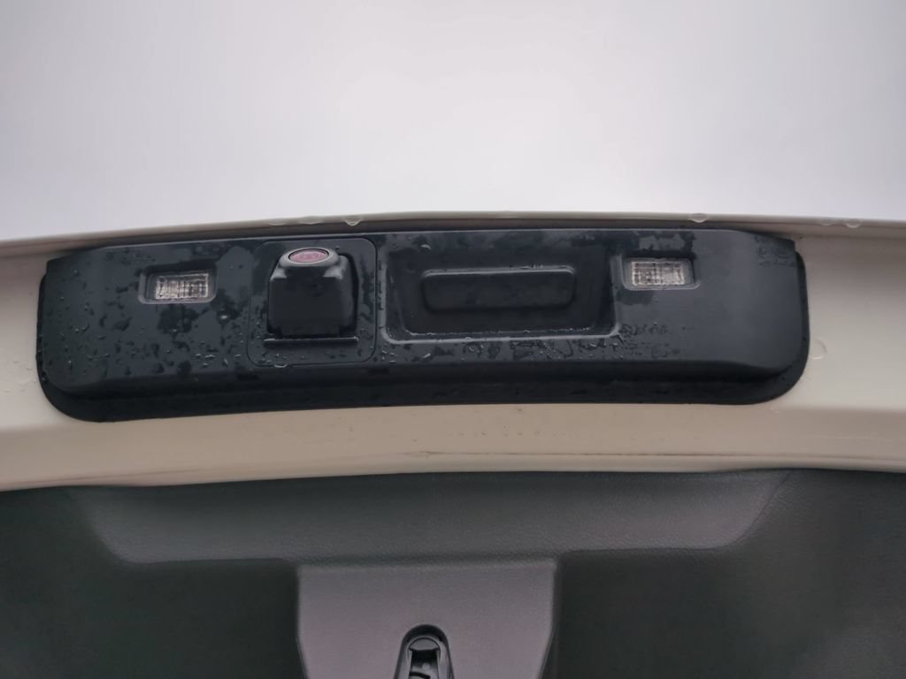 Used 2023 Chevrolet TrailBlazer LS FWD image 15