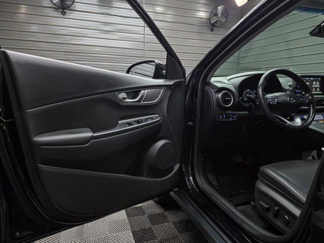 Used 2019 Hyundai Kona Limited FWD image 31