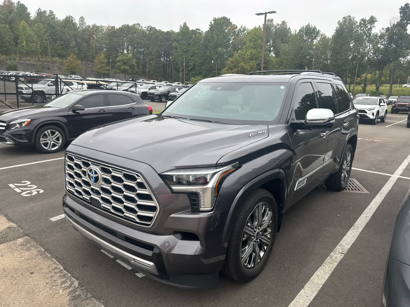 Used 2023 Toyota Sequoia Capstone RWD image 2
