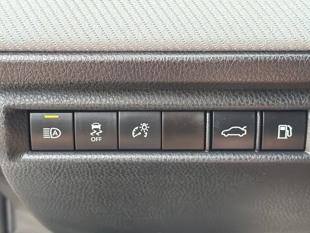 Used 2026 Toyota Camry SE w/ Convenience Package FWD image 21