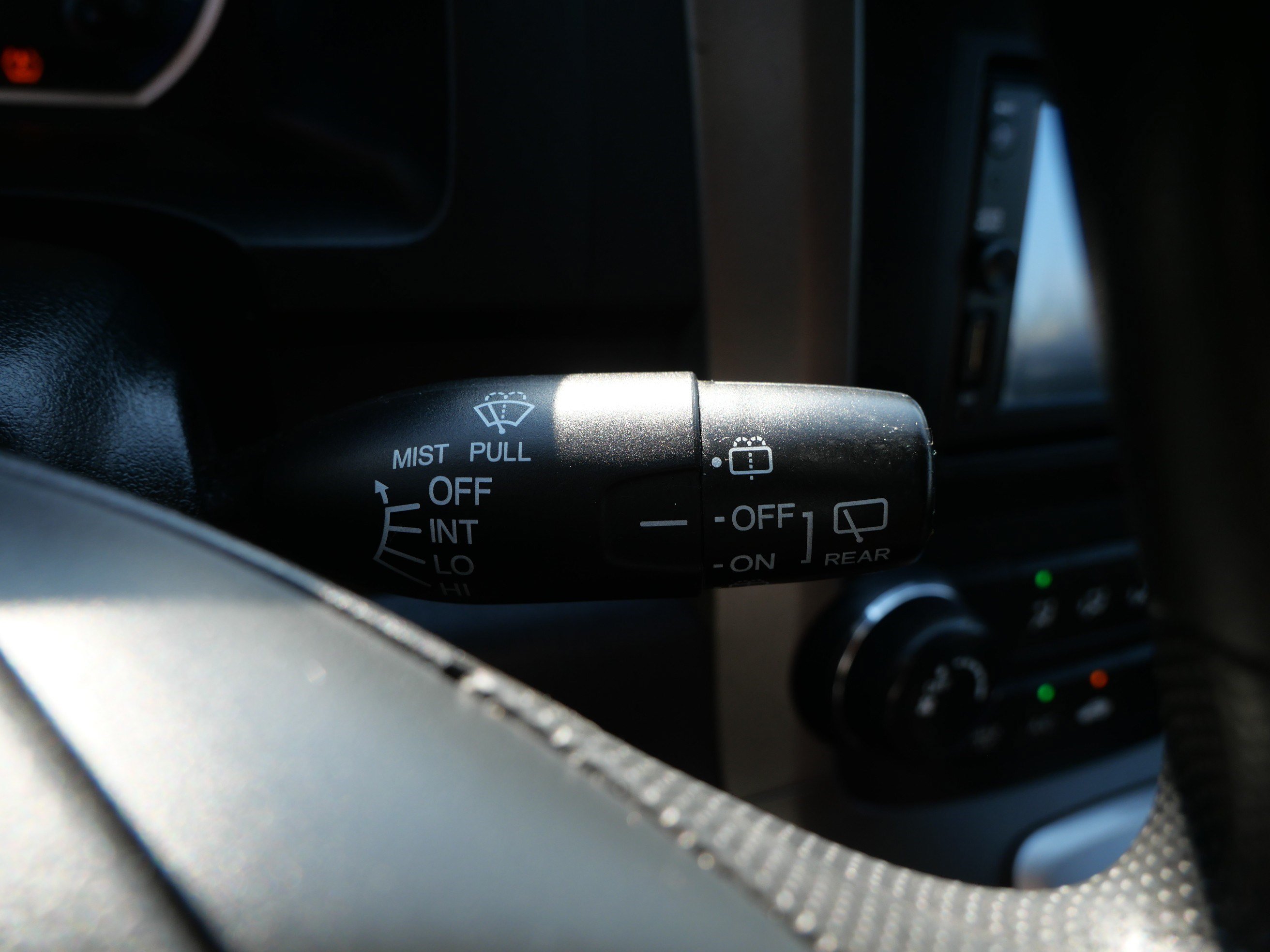 Used 2011 Honda CR-V SE image 30
