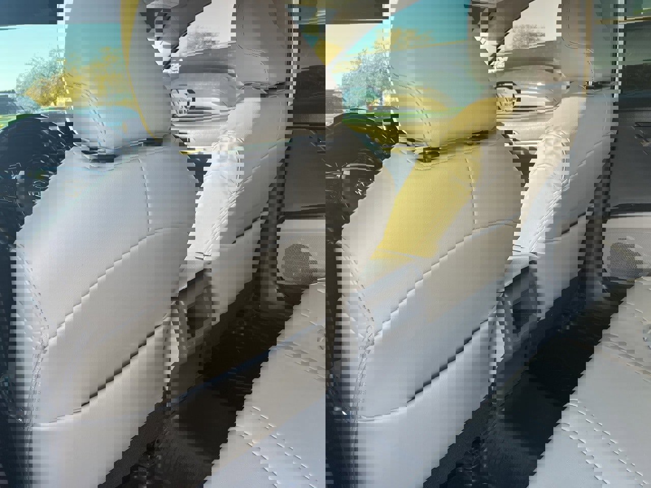 Used 2022 Toyota Camry SE image 12