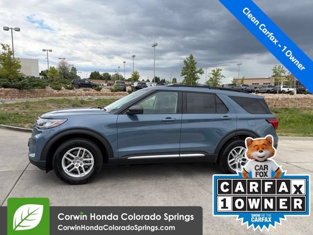 Used 2025 Ford Explorer Active AWD/4WD image 2