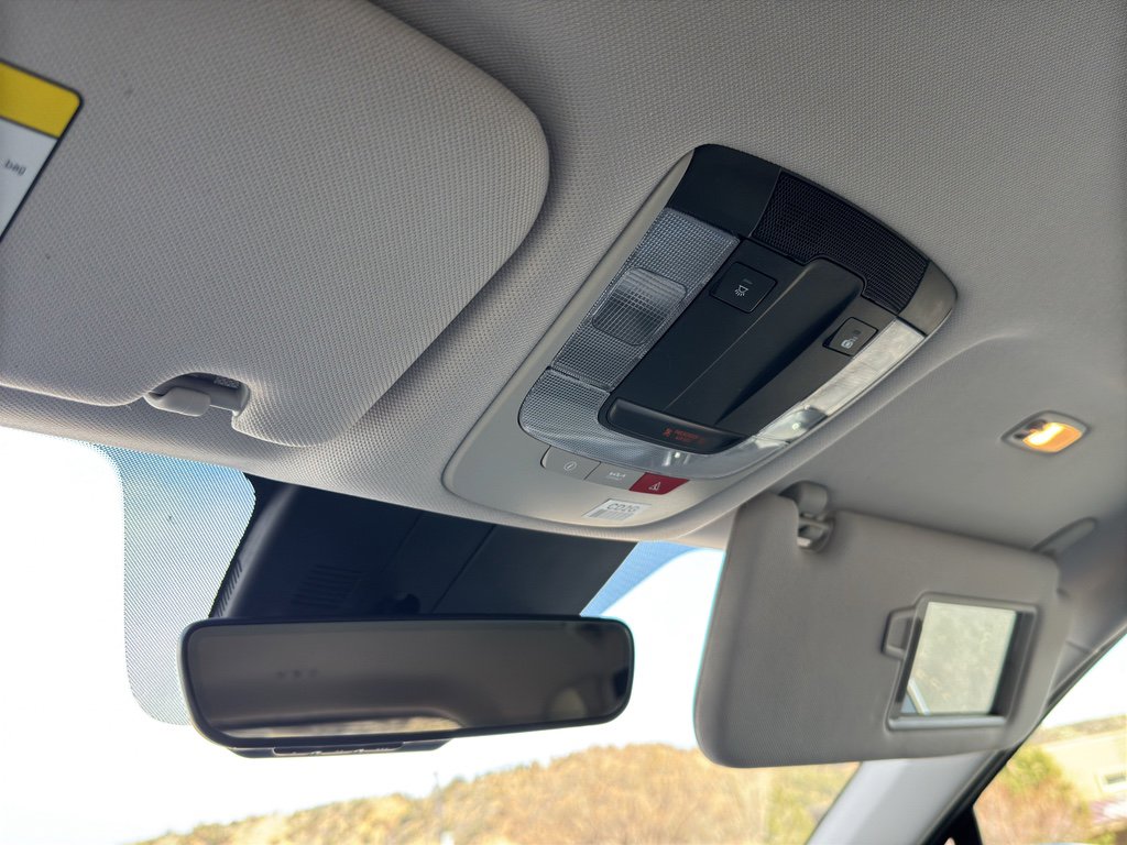 Used 2023 Kia Sorento EX image 30