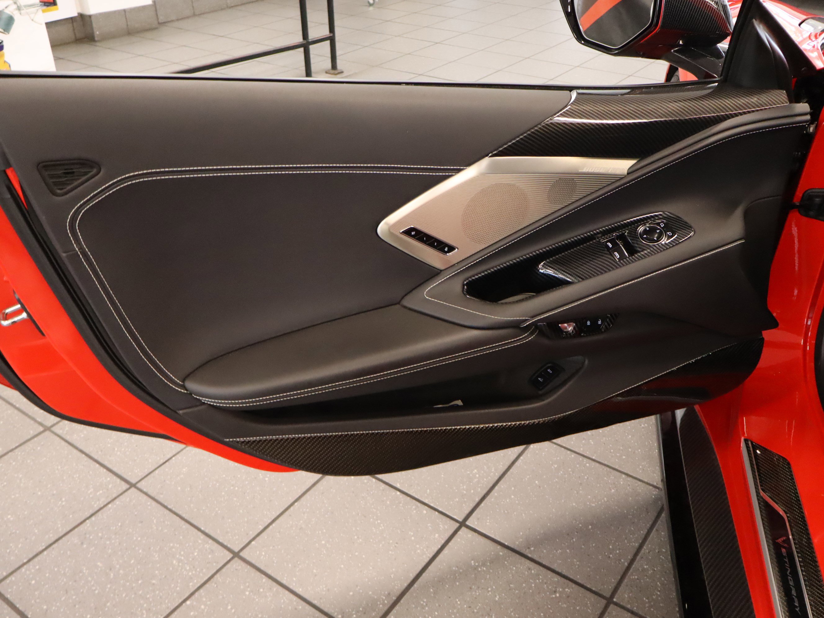 Used 2023 Chevrolet Corvette Stingray Preferred Cpe w/ Z51 Performance Package RWD image 15