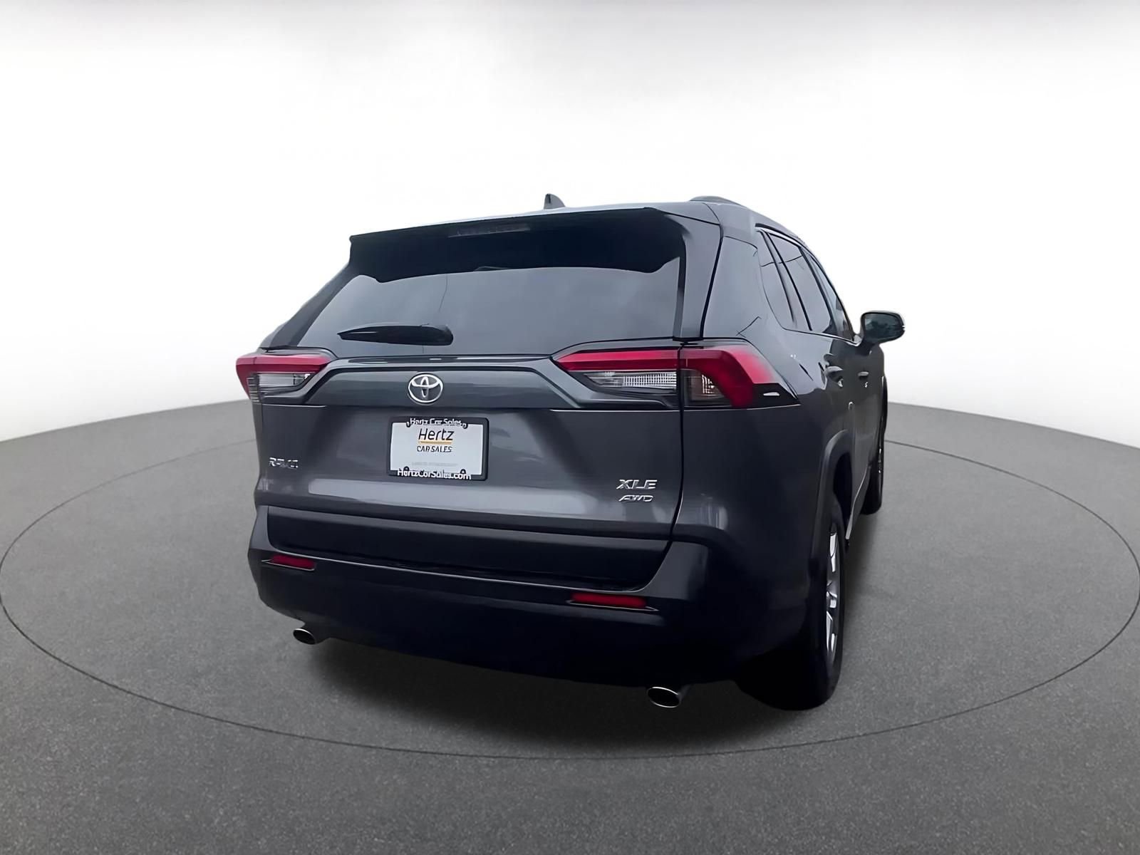 Used 2025 Toyota RAV4 XLE w/ Convenience Package image 15