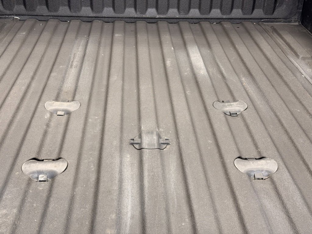 Used 2024 Chevrolet Silverado 2500 LT w/ Midnight Edition image 12