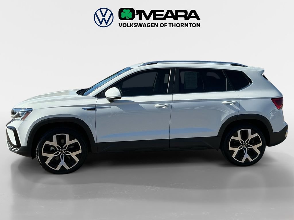 Used 2023 Volkswagen Taos SEL AWD/4WD image 2
