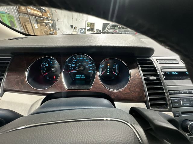 Used 2010 Ford Taurus SEL FWD image 14