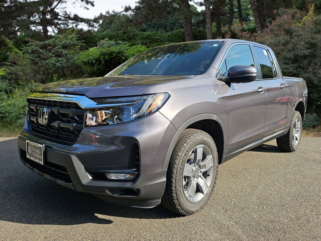 New 2025 Honda Ridgeline RTL