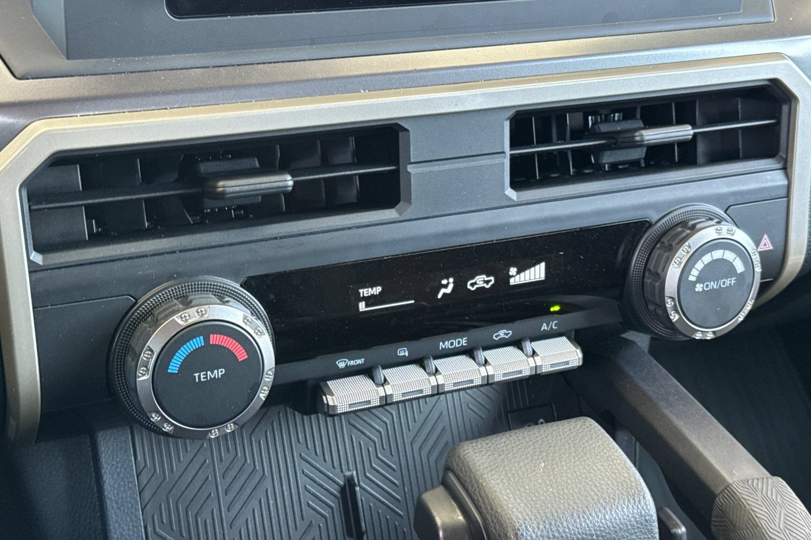 Certified 2026 Toyota Tacoma SR5 RWD image 25