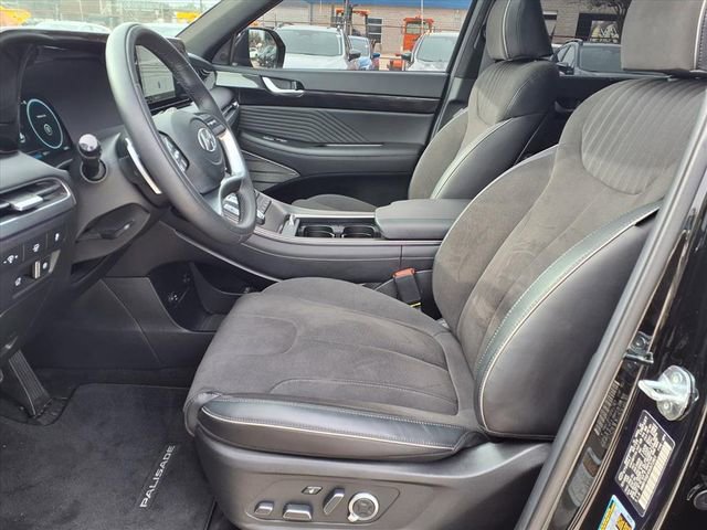 Used 2025 Hyundai Palisade Calligraphy image 6