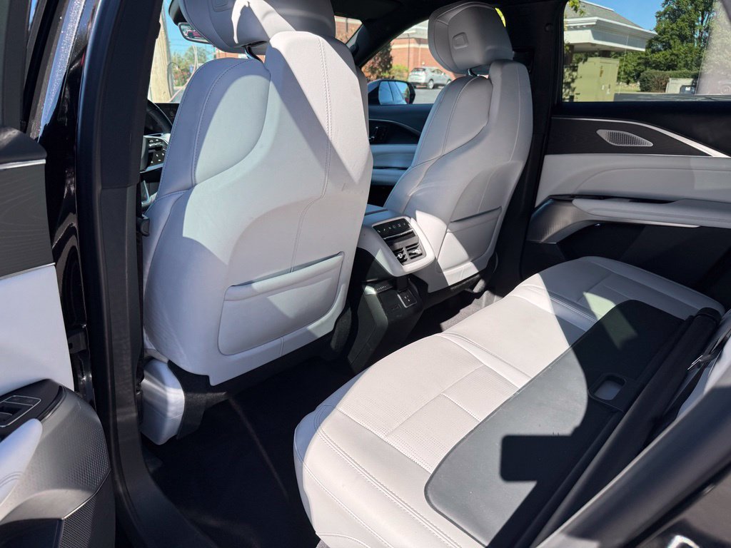 Certified 2024 Cadillac Lyriq Sport AWD/4WD image 13