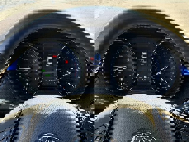 Used 2019 Toyota C-HR Limited image 16