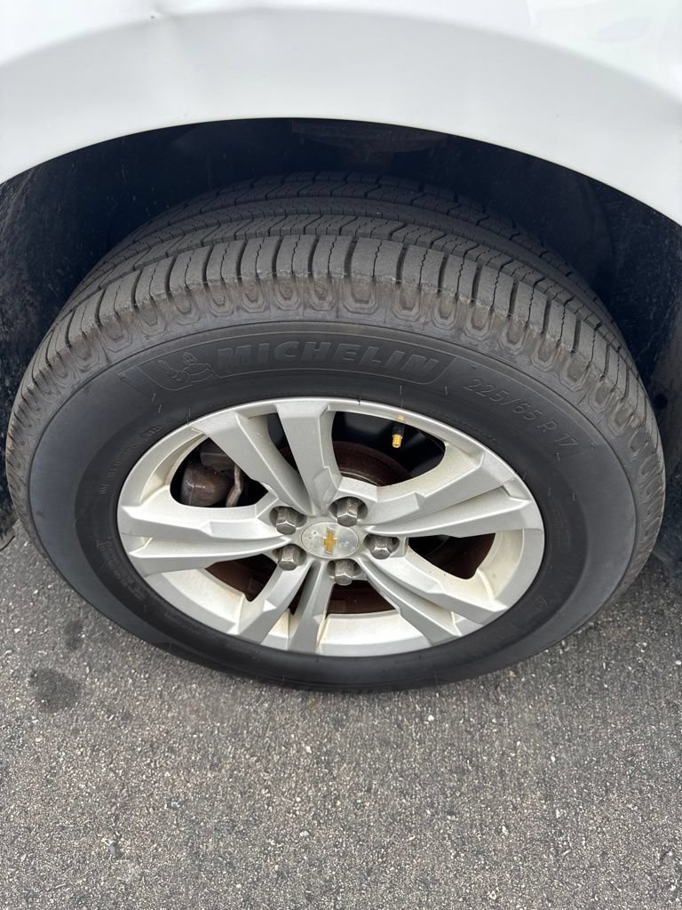 Used 2015 Chevrolet Equinox LT AWD/4WD image 7