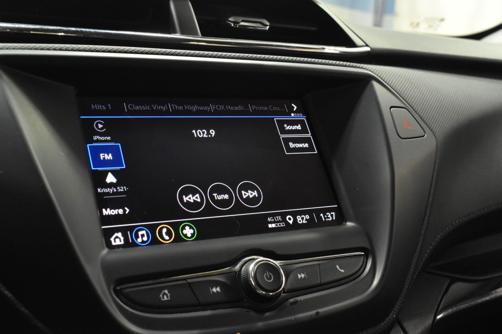 Used 2023 Chevrolet TrailBlazer LS FWD image 18