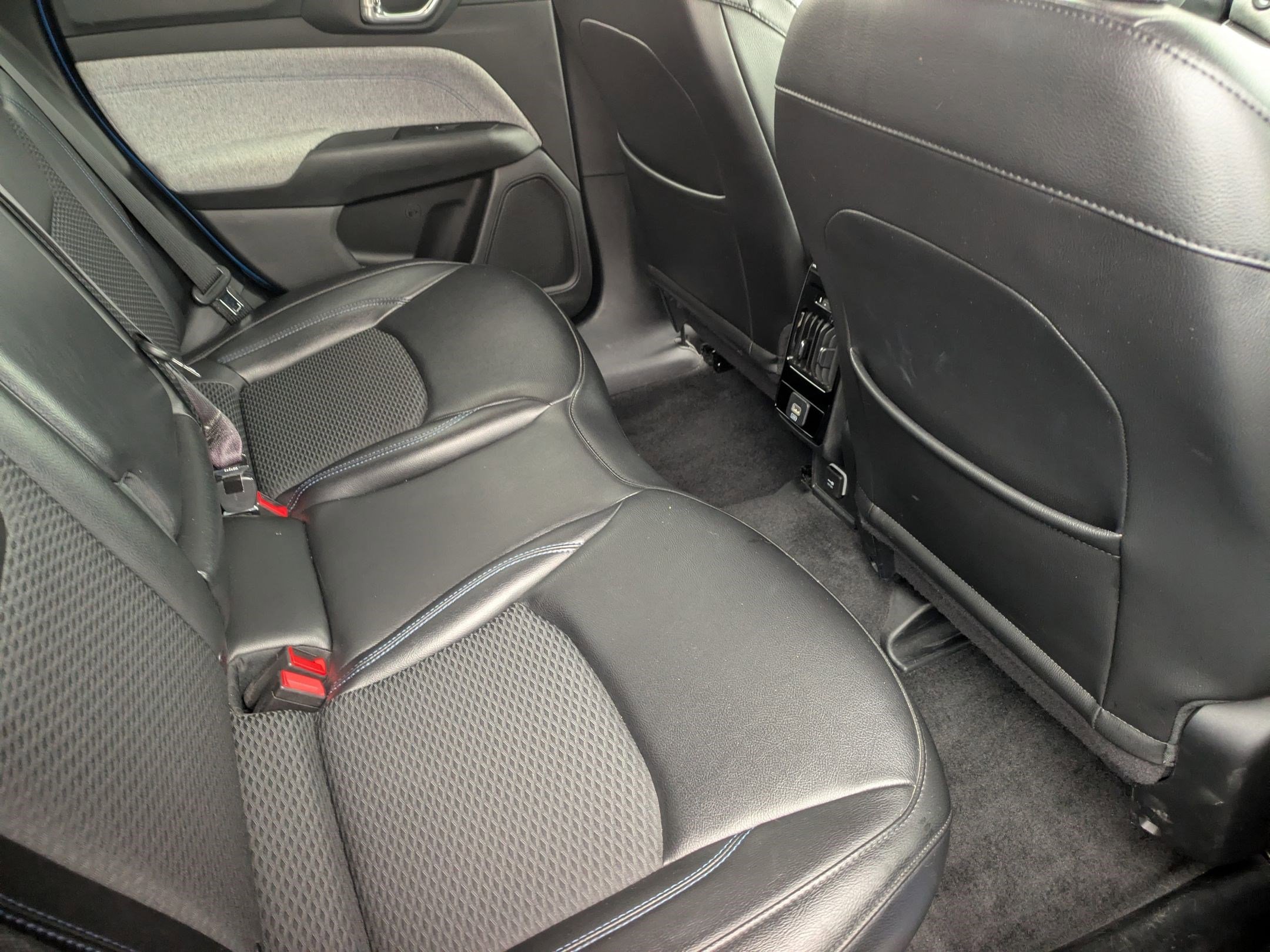 Used 2022 Jeep Compass Latitude image 23